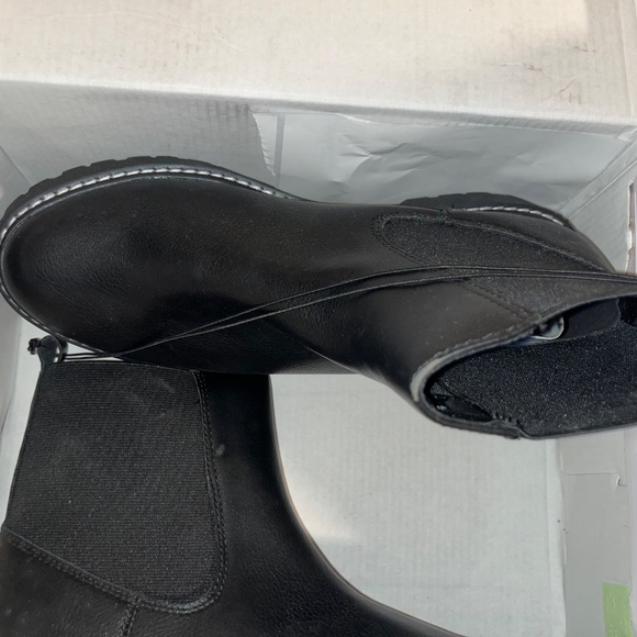 Dolce Vita Chelsea Black Boots 9 Women - Picture 3 of 9